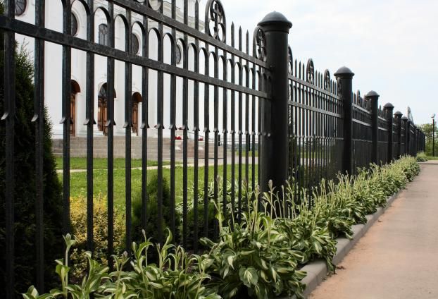 Iron Fence Installation in Houston, TX
